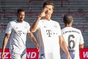 Reprodução/Twitter/F.C. Bayern München