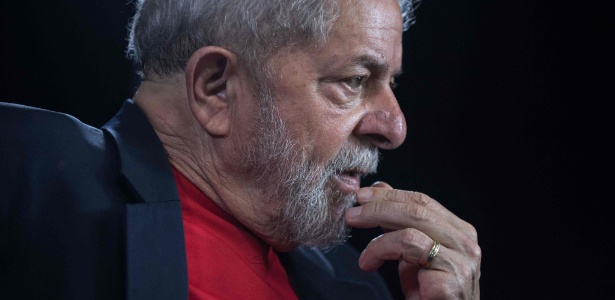 Defesa de Lula tem até quinta-feira (30) para apresentar sua manifestação a Barroso