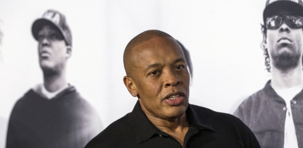Dr. Dre no lançamento de "Compton"; rapper estava há 16 anos sem lançar discos - Reuters