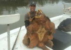 Será uma tartaruga ninja? Americano tira foto ao capturar tartaruga de 100 kg no Alabama, EUA - Reprodução/ Facebook