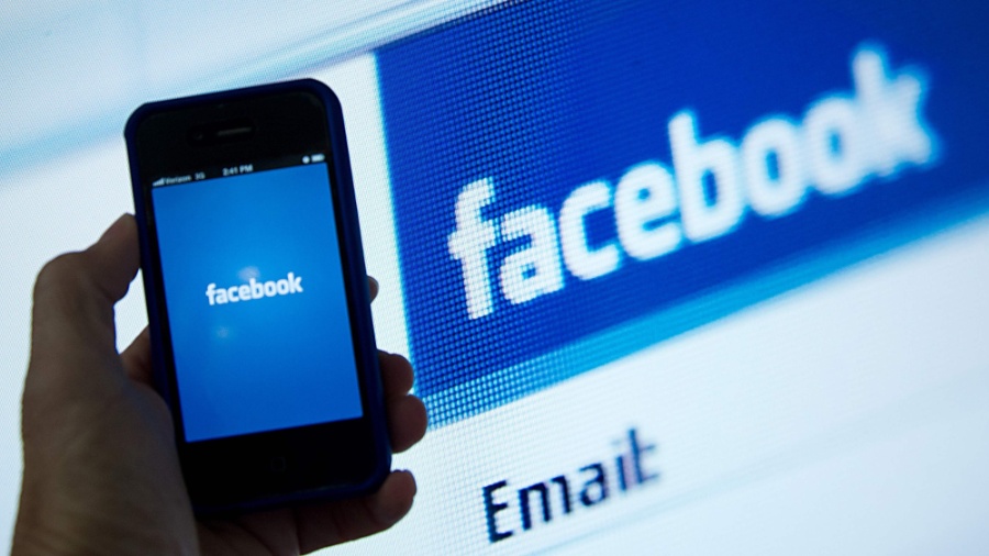 Os canadenses, segundo o Facebook, são conhecidos por serem bem ligados em tecnologia e redes sociais - KAREN BLEIER/AFP