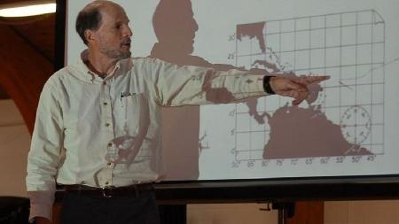 Callahan se tornou uma celebridade, dá palestras e foi consultor do premiado filme 'As Aventura de Pi' - NORTH YARMOUTH ACADEMY - NORTH YARMOUTH ACADEMY