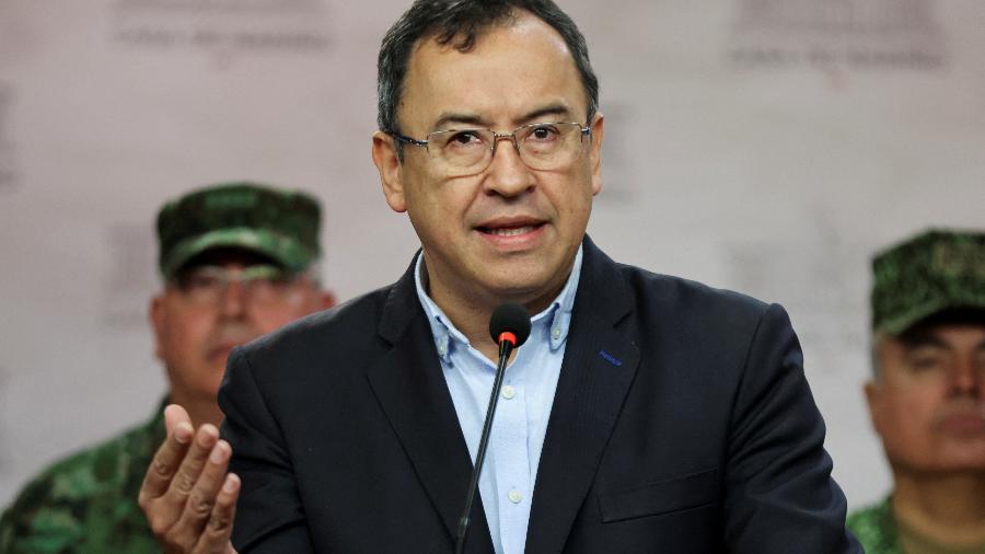 Ministro do Interior da Colômbia, Alfonso Prada, durante coletiva de imprensa em Bogotá, Colômbia - REUTERS/Luisa Gonzalez