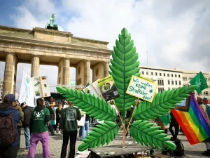 O que muda com a legalização da maconha na Alemanha