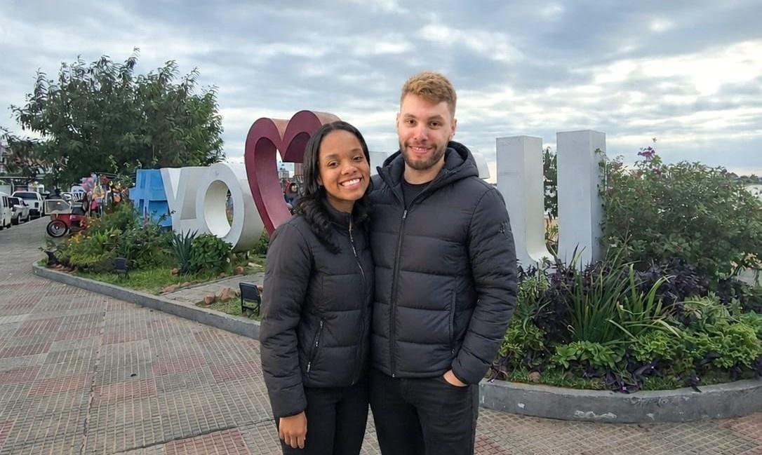 Gissely Barcelos e Josias Weber se mudaram para o Paraguai - undefined