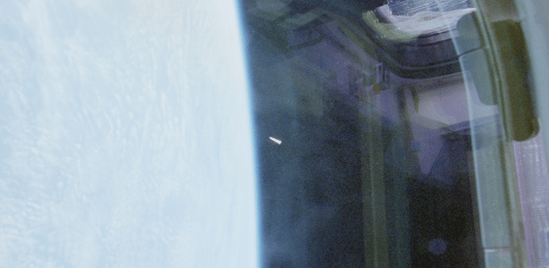 Estados Unidos divulgam fotos de óvni tiradas por astronautas em 1996