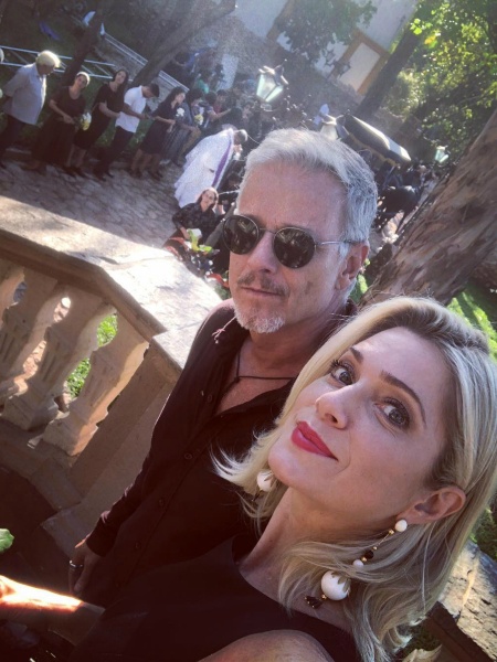 Letícia publicou nas redes sociais um clique com Marcello Novaes nos bastidores de "O Sétimo Guardião" - Reprodução/Instagram - Reprodução/Instagram