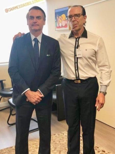 Imagem publicada pelo médico com Jair Bolsonaro após consulta - Reprodução