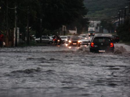 cabeleireiro infantil zona sul porto alegre