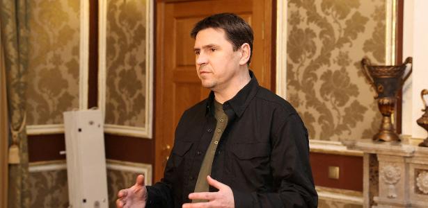 Asesor de Zelensky descarta alto el fuego o cesión de territorio a Rusia