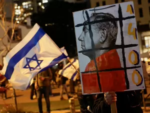 Netanyahu e Zelensky lembram Vidas Paralelas: judeus totalmente diferentes