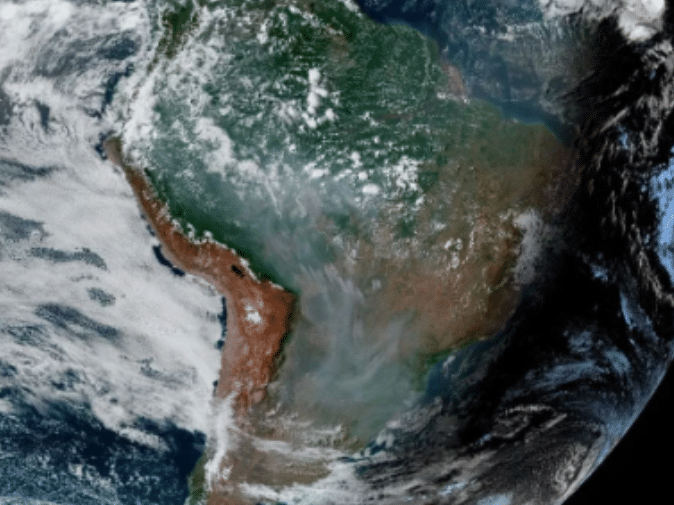 satelite-mostra-fumacas-no-sul-do-brasil---incendios-no-pantanal-e-na-amazonia-1724181447032_v2_4x3.png