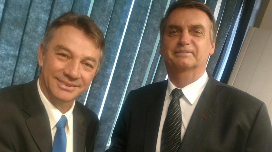 Antonio Denarium (PSL), governador eleito de Roraima, com Jair Bolsonaro - Reprodução/Facebook