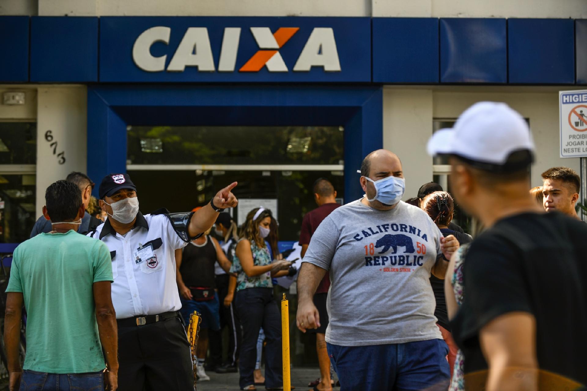 fila r