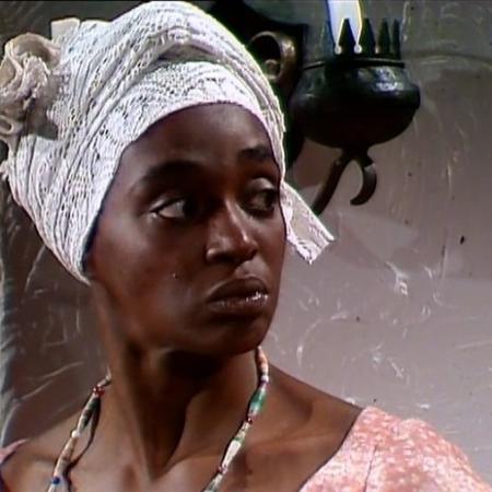 Premiada no Festival de Cannes, em 1957, pelo filme Orfeu Negro, Léa Garcia deu vida à vilã Rosa, de Escrava Isaura (1976) - Divulgação