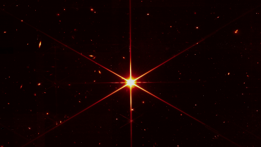 Telescópio espacial, com 18 espelhos hexagonais, enxerga o universo em infravermelho - Nasa