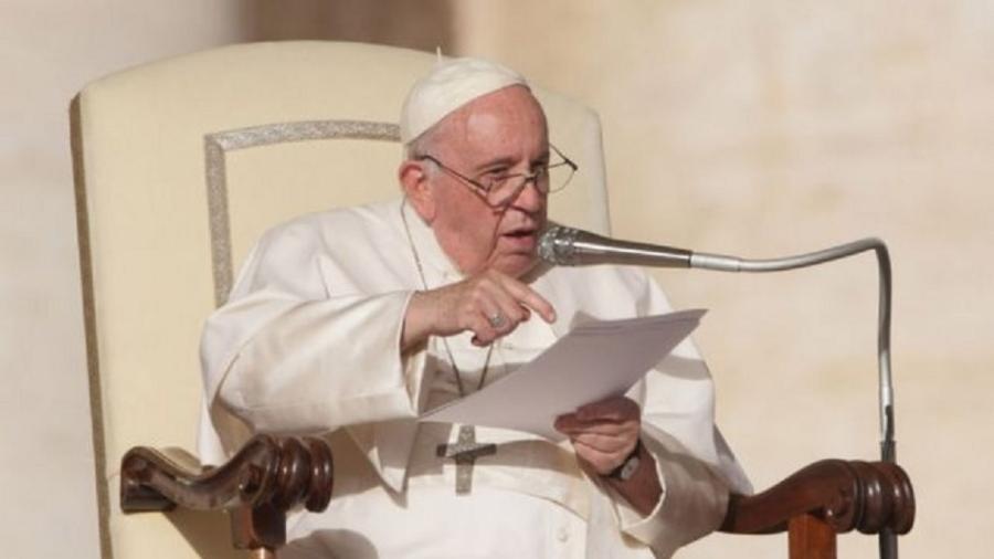 Celibato é exigido de padres católicos - Getty Images