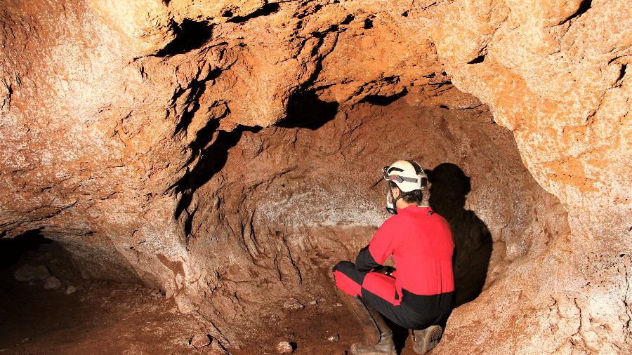 Maior paleotoca conhecida em Minas Gerais fica em Caeté numa área que pertence a mineradora Vale