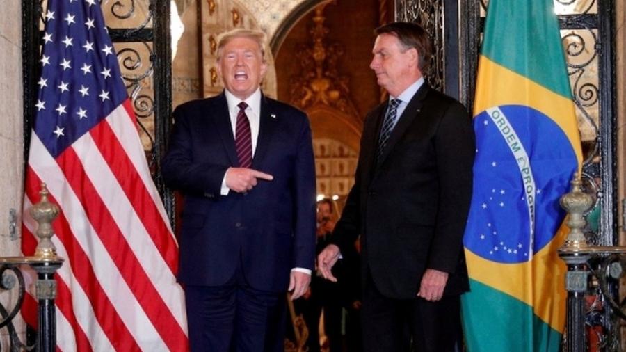 O presidente dos EUA, Donald Trump ao lado do presidente do Brasil, Jair Bolsonaro - Reuters