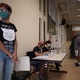29.nov.2020 - Movimentação em seção eleitoral na Faculdade de Veterinária da USP, em São Paulo - André Porto/UOL
