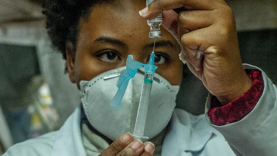 Mais de 167,5 milhões de brasileiros completaram a vacinação contra a covid-19 - Evandro Leal/Enquadrar/Estadão Conteúdo