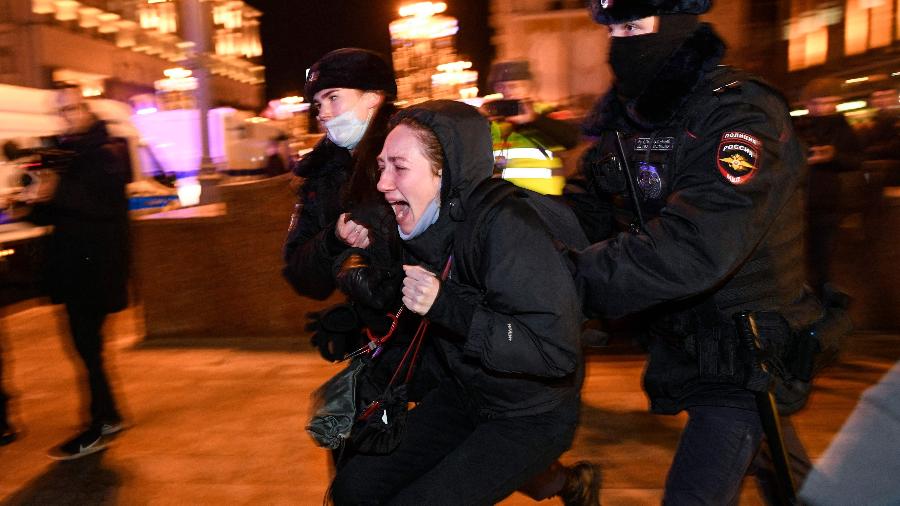 Alto Comissariado da ONU para os Direitos Humanos pediu que Rússia liberte manifestantes - Alexander Nemenov/AFP