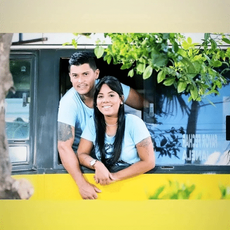 Bruno Santana e Letícia Pereira apostam nas vendas de bolo de pote para custear viagem de motorhome até o Alasca - Reprodução/Instagram/@casalnadanormall
