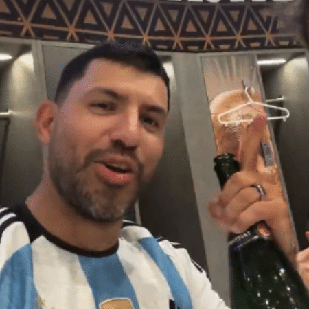 Aguero integrou a delegação da seleção argentina durante o Mundial do Qatar - Reprodução/Instagram
