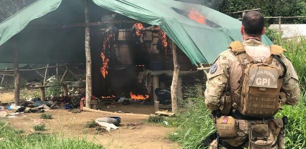 PF retoma controle de comunidade tomada por garimpeiros na Terra Yanomami