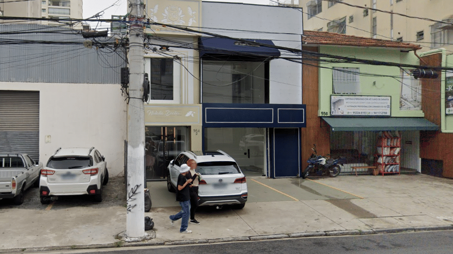 A clínica fica localizada na rua Doutor Jesuíno Maciel no Campo Belo, bairro nobre da zona sul de São Paulo A clínica fica localizada na rua Doutor Jesuíno Maciel no Campo Belo, bairro nobre da zona sul de São Paulo