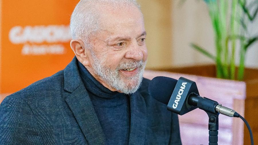 Presidente da República, Luiz Inácio Lula da Silva, durante entrevista à Rádio Gaúcha