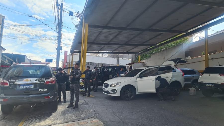 Agentes da Rota prenderam na manhã desta sexta-feira (20) Ubiratan Antônio da Cunha, presidente da UPBus por suspeita de envolvimento em lavagem de dinheiro e elo com o PCC