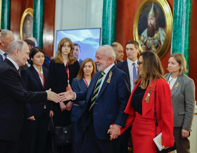 Lula e Janja foram recebidos por Vladimir Putin para jantar oferecido pela Federação da Rússia Lula e Janja foram recebidos por Vladimir Putin para jantar oferecido pela Federação da Rússia