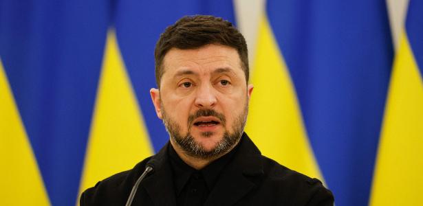 Zelensky acusa Rússia de ajudar o Irã com imagens de bases dos EUA