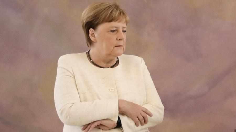 Chancelar alemã, Angela Merkel, teve tremores durante uma cerimônia oficial - Kay Nietfeld/dpa/AFP