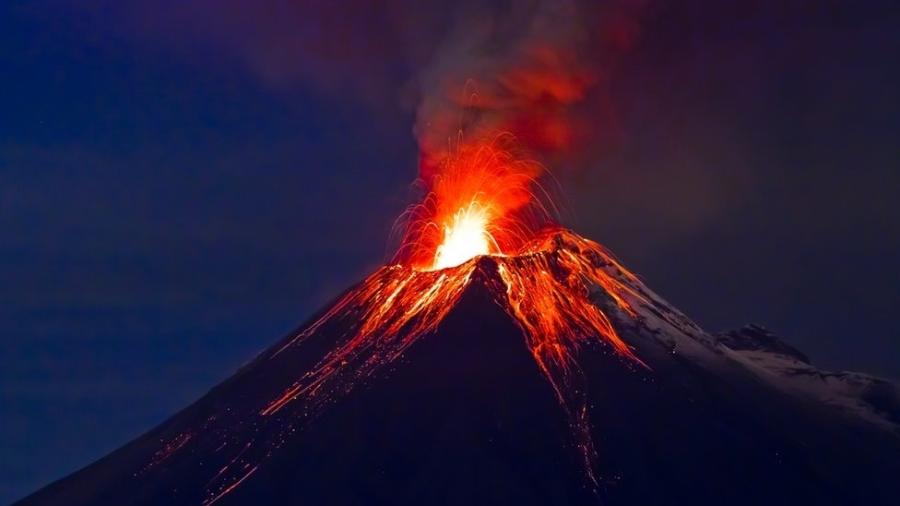 As extinções em massa estão relacionadas a catástrofes ambientais devastadoras, especificamente grandes erupções vulcânicas - Getty Images