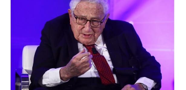 Henry Kissinger morre aos 100 anos
