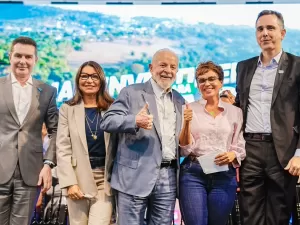 Lula põe Janja para apresentar projeto do governo em MG: 'Minha assistente'