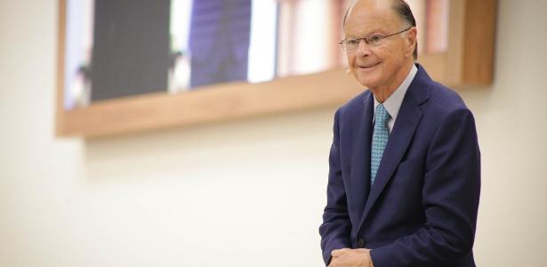 Banco de Edir Macedo repassa carteira inadimplente a fundos e oculta perdas