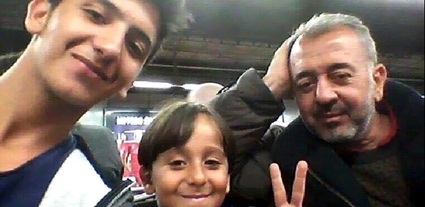 Pai e filho agredidos por cinegrafista vão participar de atividades ligadas a futebol - Reprodução/Facebook
