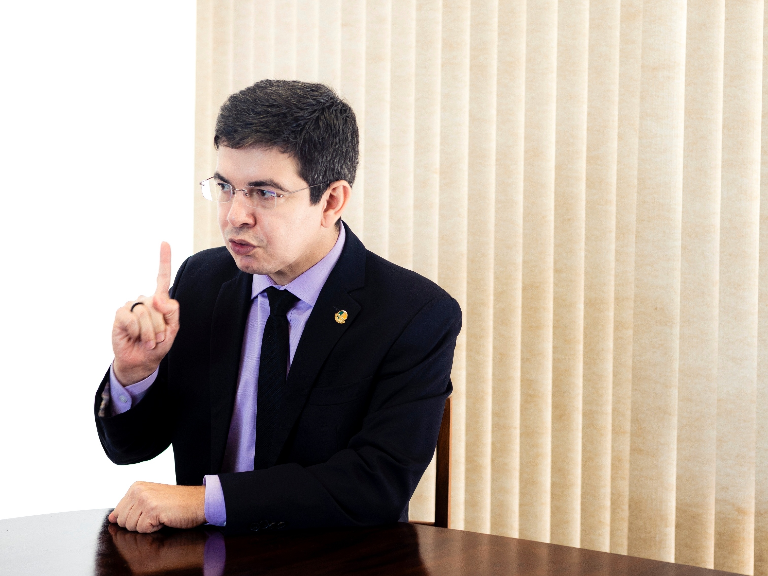 Não vejo condições de termos eleições no Amapá, diz Randolfe