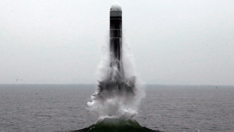 O exercício foi realizado horas depois de a Coreia do Norte anunciar que retomaria as negociações com os Estados Unidos - KCNA/REUTERS