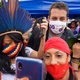 25 out. 2020 - Guilherme Boulos (Psol), conversa com apoiadores na Praça Roosevelt, onde ocorreria um encontro de mulheres, na região central da capital paulista - CRIS FAGA/ESTADÃO CONTEÚDO