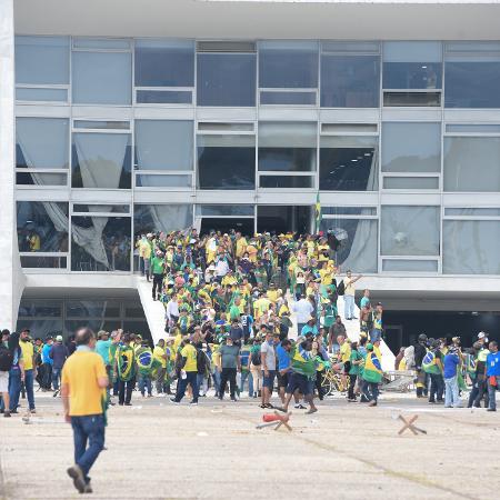 08.jan.23 - Bolsonaristas terroristas geram caos em Brasília em uma tentativa de golpe com a invasão do STF, Congresso Nacional e Palácio do Planalto - TON MOLINA/ESTADÃO CONTEÚDO