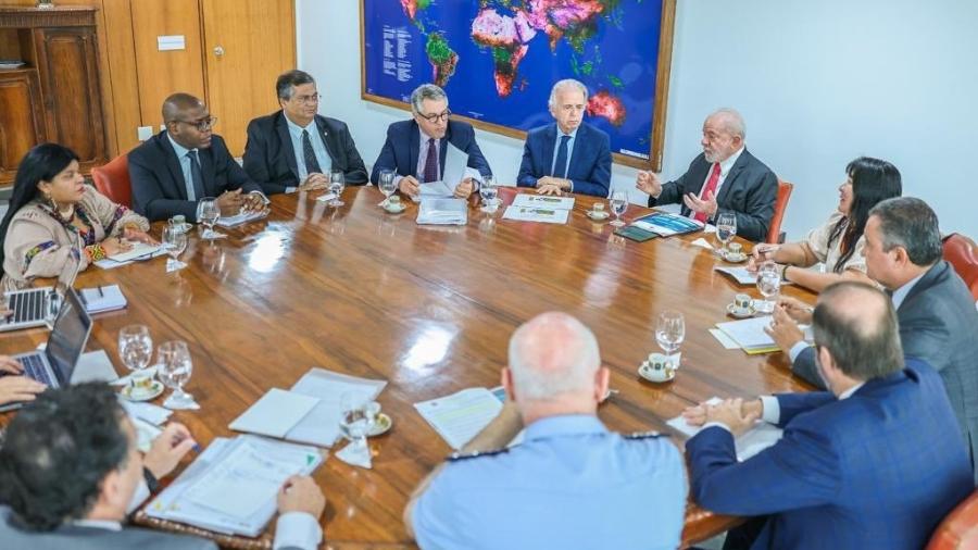 30.01.23 - Presidente Lula em reunião com ministros no Palácio do Planalto, para definir ações em defesa dos yanomami e de combate ao crime organizado na Amazônia - Ricardo Stuckert