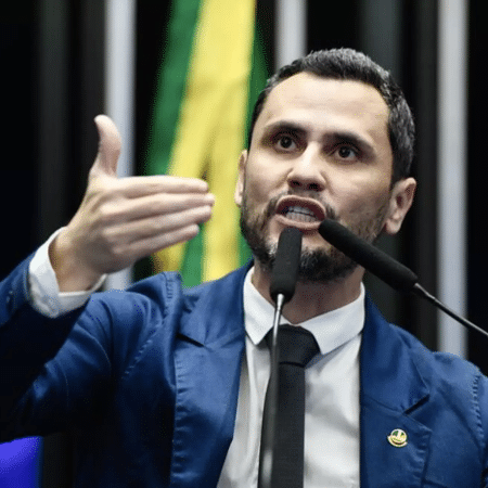 Senador Cleitinho disse que há 'hipocrisia' do Congresso, que cobra corte de gastos