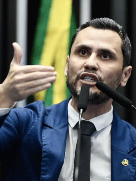 O senador Cleitinho Azevedo (Republicanos-MG)