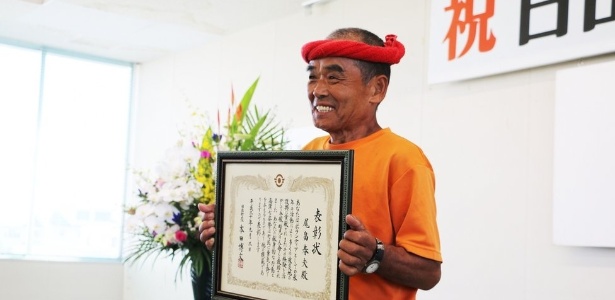Conhecido como "supervoluntário", Haruo Obata foi homenageado pela cidade natal - Prefeitura de Hiji via BBC