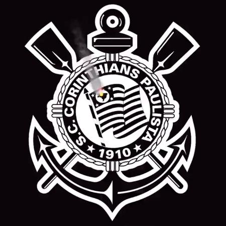 Em campanha, Corinthians colocou escudo em preto e branco e simulou fogo no mapa do Brasil