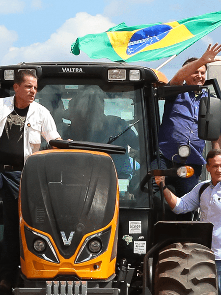 O presidente Jair Bolsonaro: em campanha, de trator  - Isac Nóbrega / Planalto